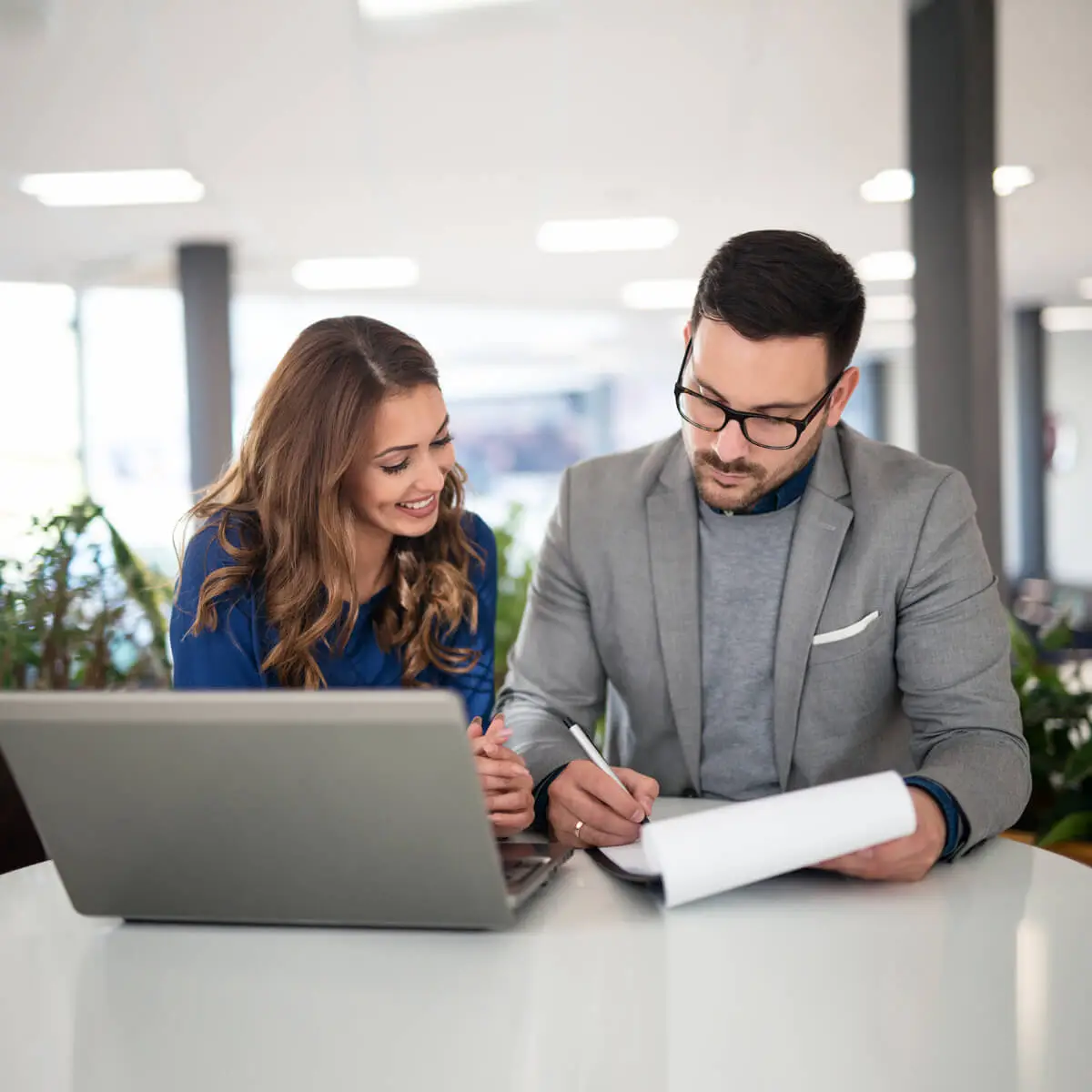 Contact experts for your packaging or filling project support